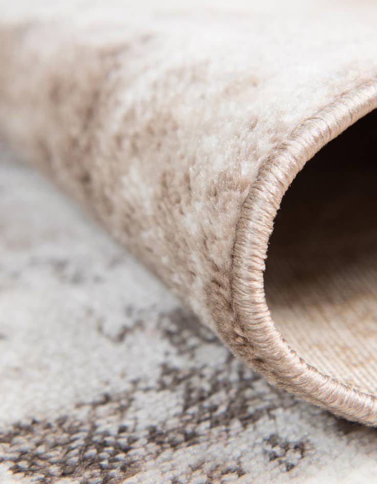 Detail image of 6' x 6' Monte Carlo Square Rug