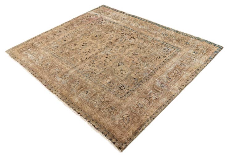 Detail image of 5' 2 x 6' 3 Hand Knotted Ultra Vintage Persian Wool Square Rug