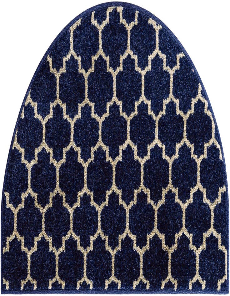 Detail image of 2' 2 x 3' 7 Trellis Hearth Rug