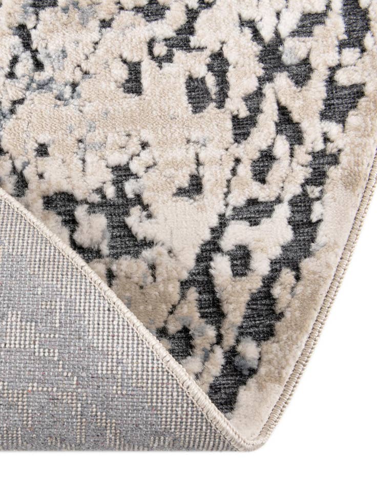 Detail image of 5' 3 x 8' Eliza Oval Rug