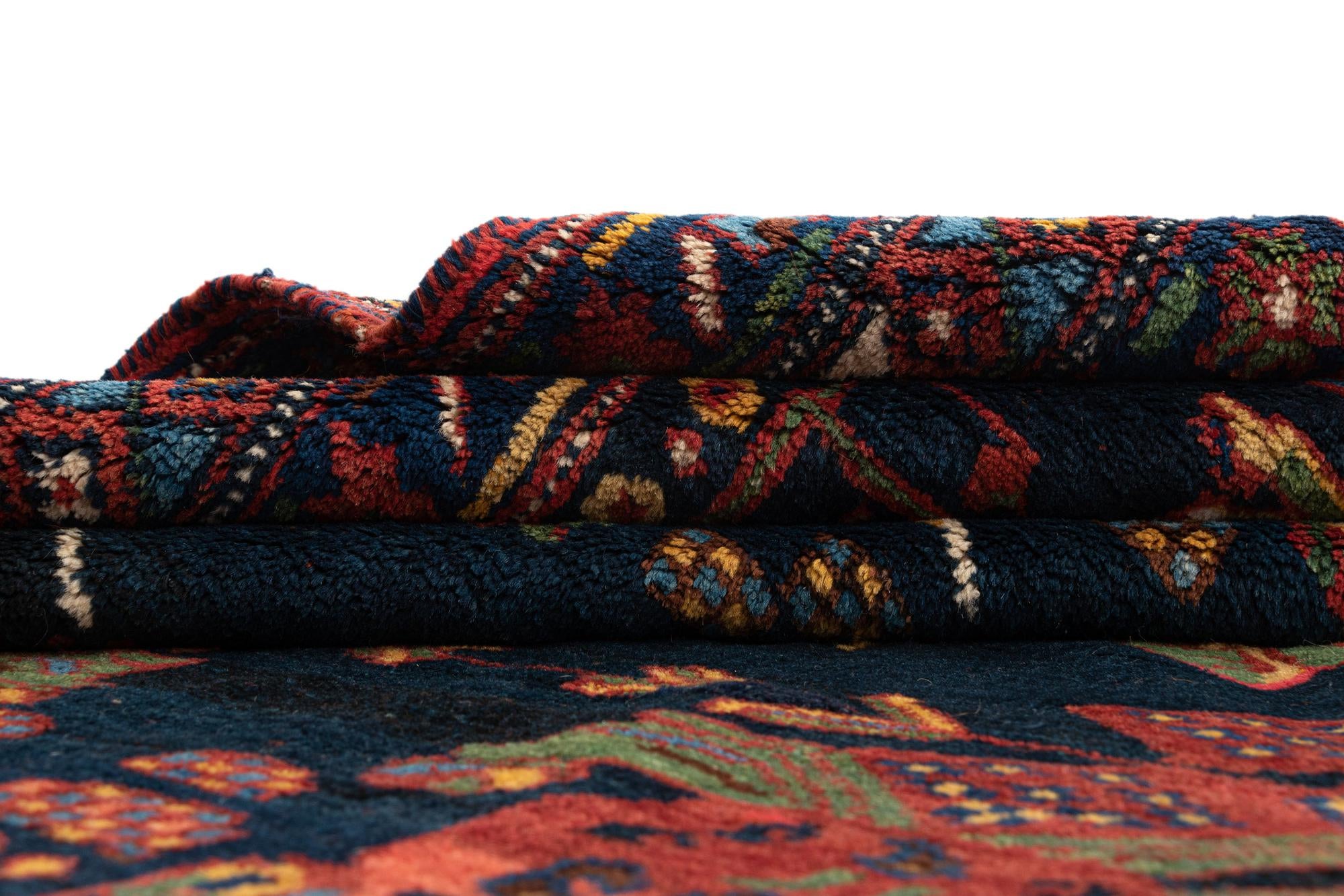 5' 1 x 6' 2 Afshar Wool Rug