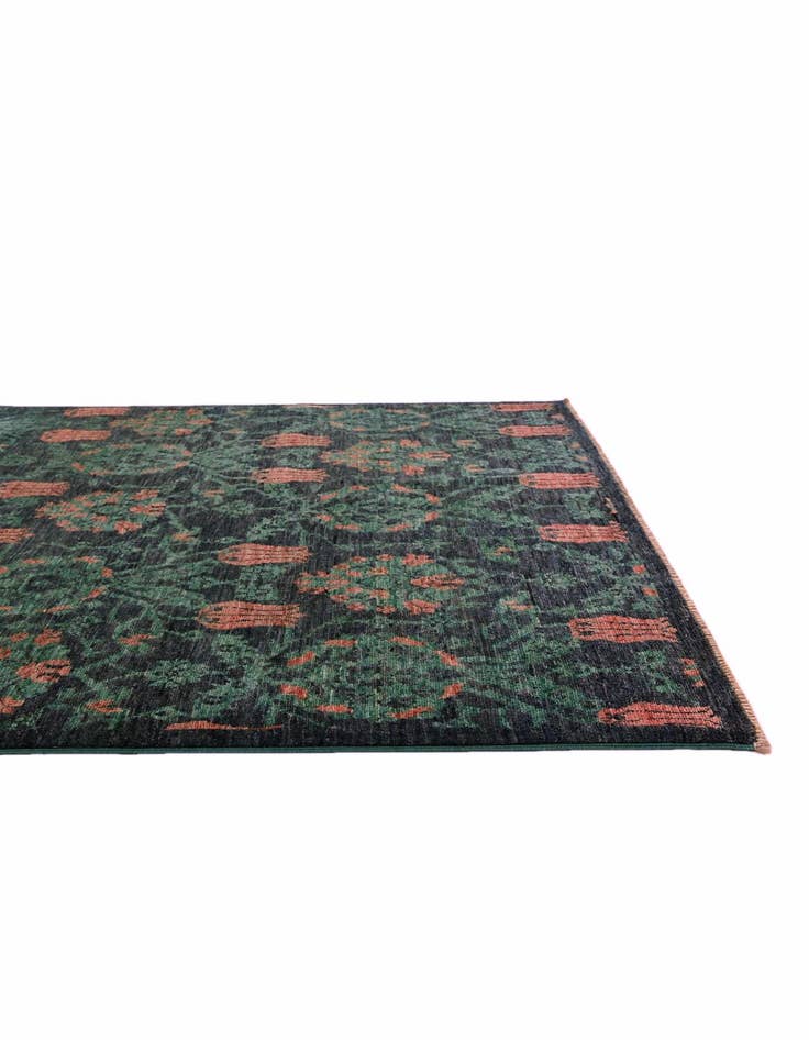 Detail image of 4' 2 x 6' 7 Hand Knotted Ariana Ziegler Rug