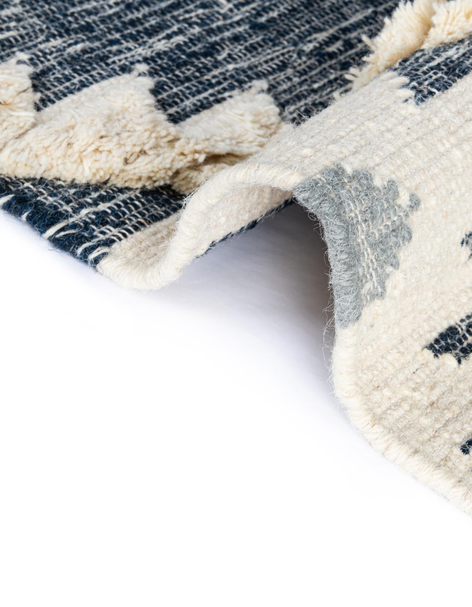 3' 3 x 5' 1 Hand Woven Arizona Wool Rug