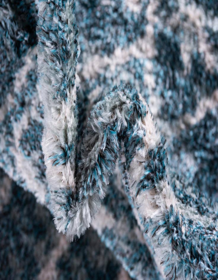 Detail image of 4' 5 x 6' 3 Artemis Rug