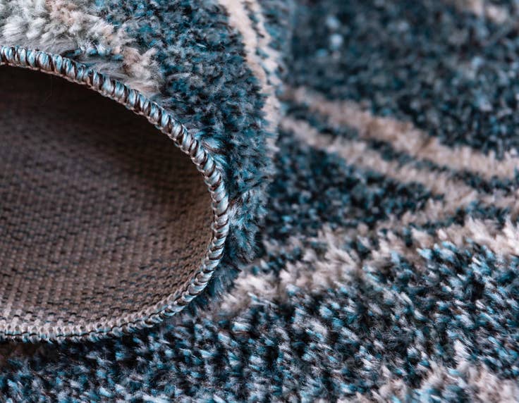 Detail image of 4' 5 x 6' 3 Atlas Rug