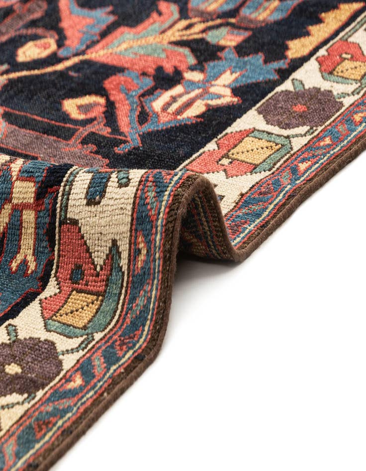 Detail image of 4' 3 x 7' 7 Bachtiar Rug