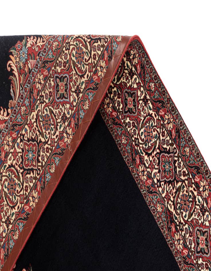 Detail image of 8' 6 x 11' 10 Bidjar Wool Rug