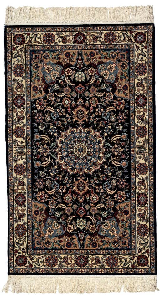 Detail image of 3' x 5' China Rug
