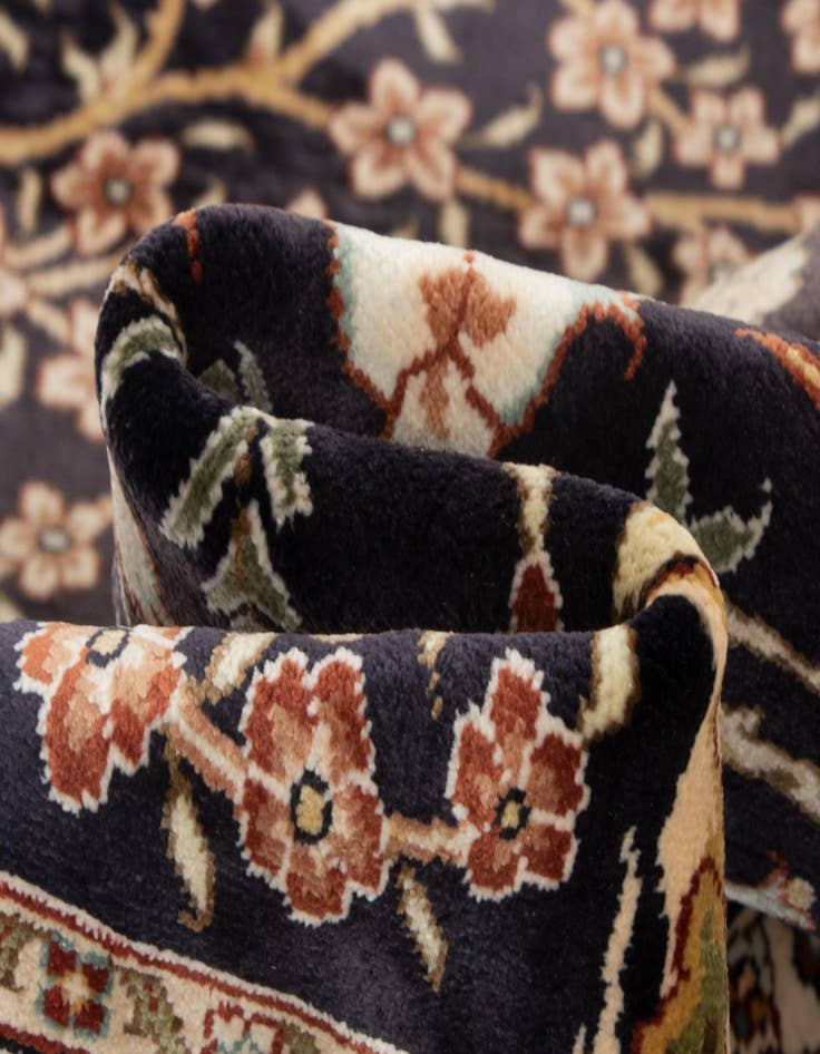 Detail image of 3' 1 x 5' 1 China Silk Rug