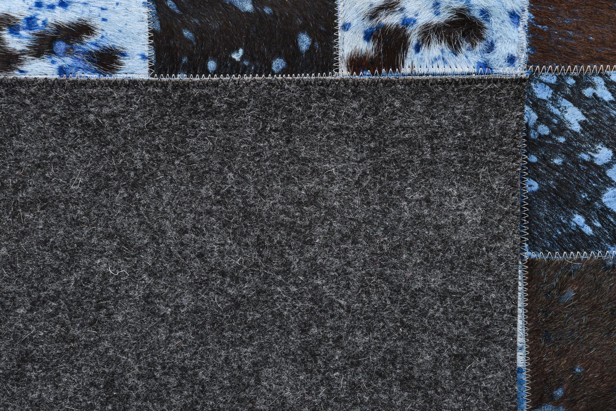 4' 7 x 6' 6 Cowhide Leather Rug
