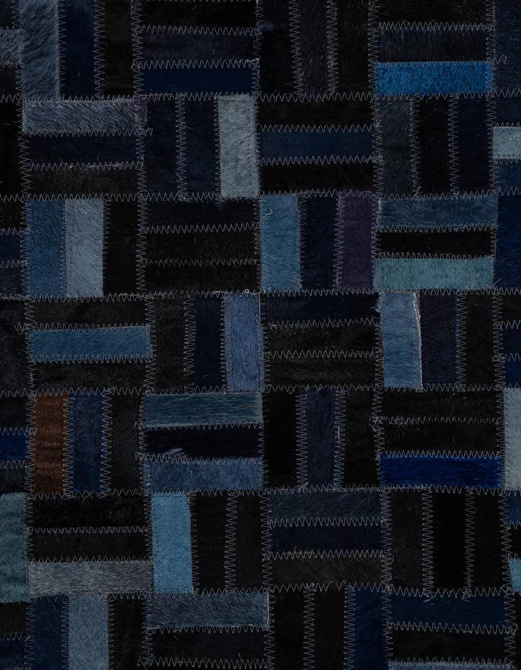 Detail image of 5' 1 x 7' 10 Cowhide Leather Rug