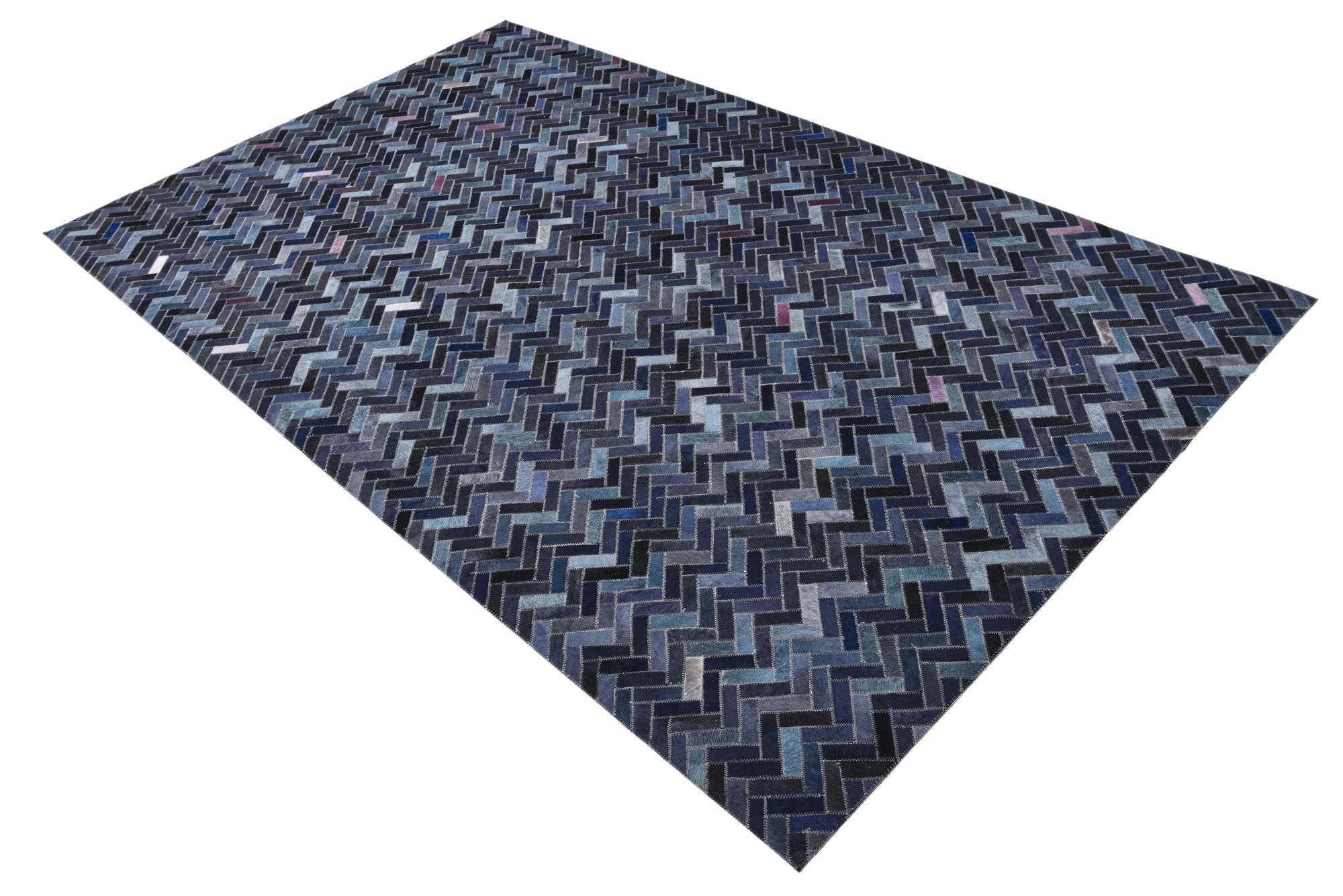 5' x 8' 3 Cowhide Rug