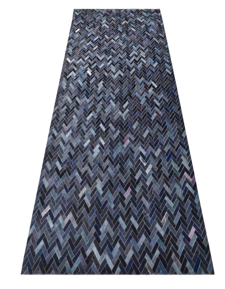 Detail image of 5' x 8' 3 Cowhide Rug