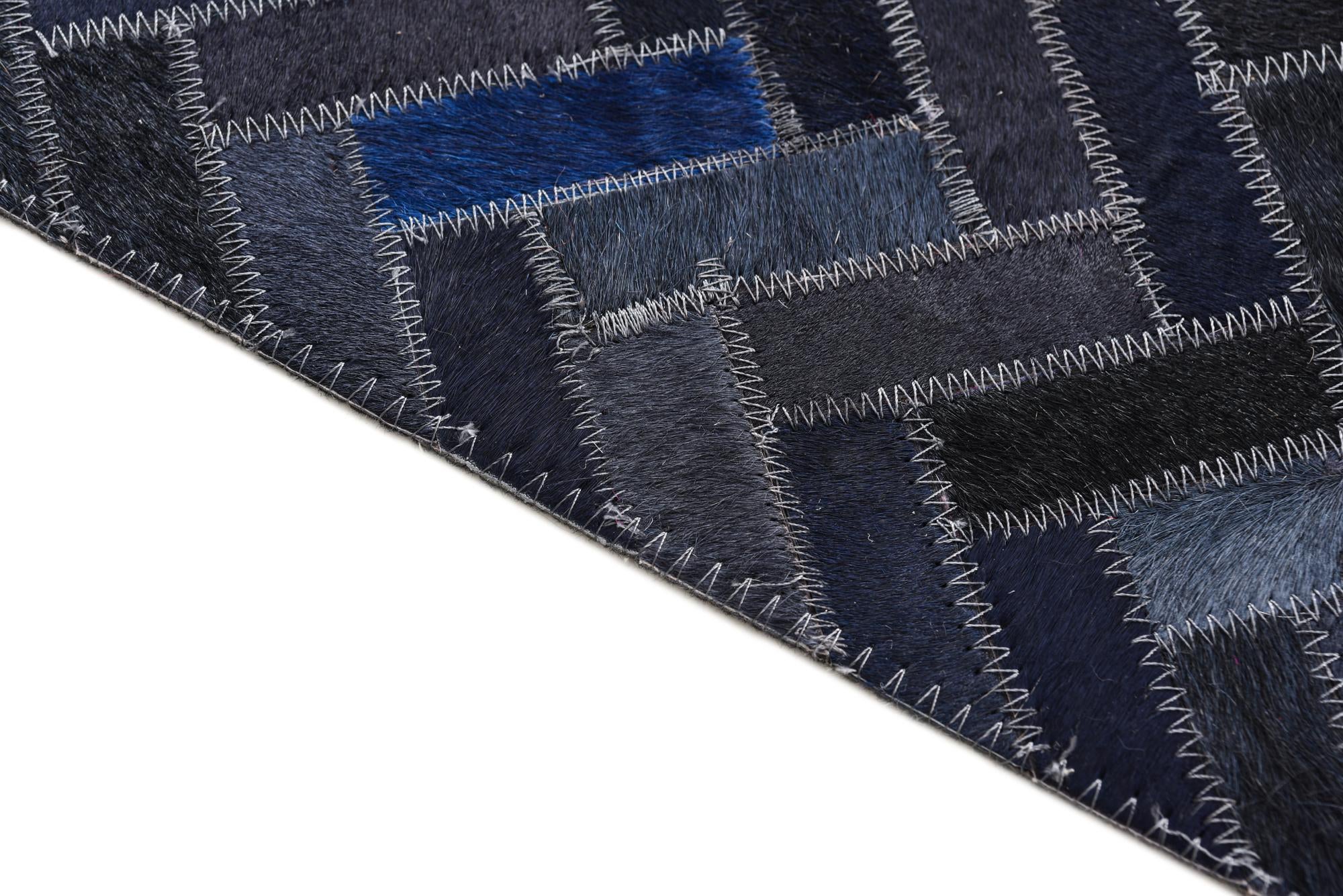 5' x 8' 3 Cowhide Rug