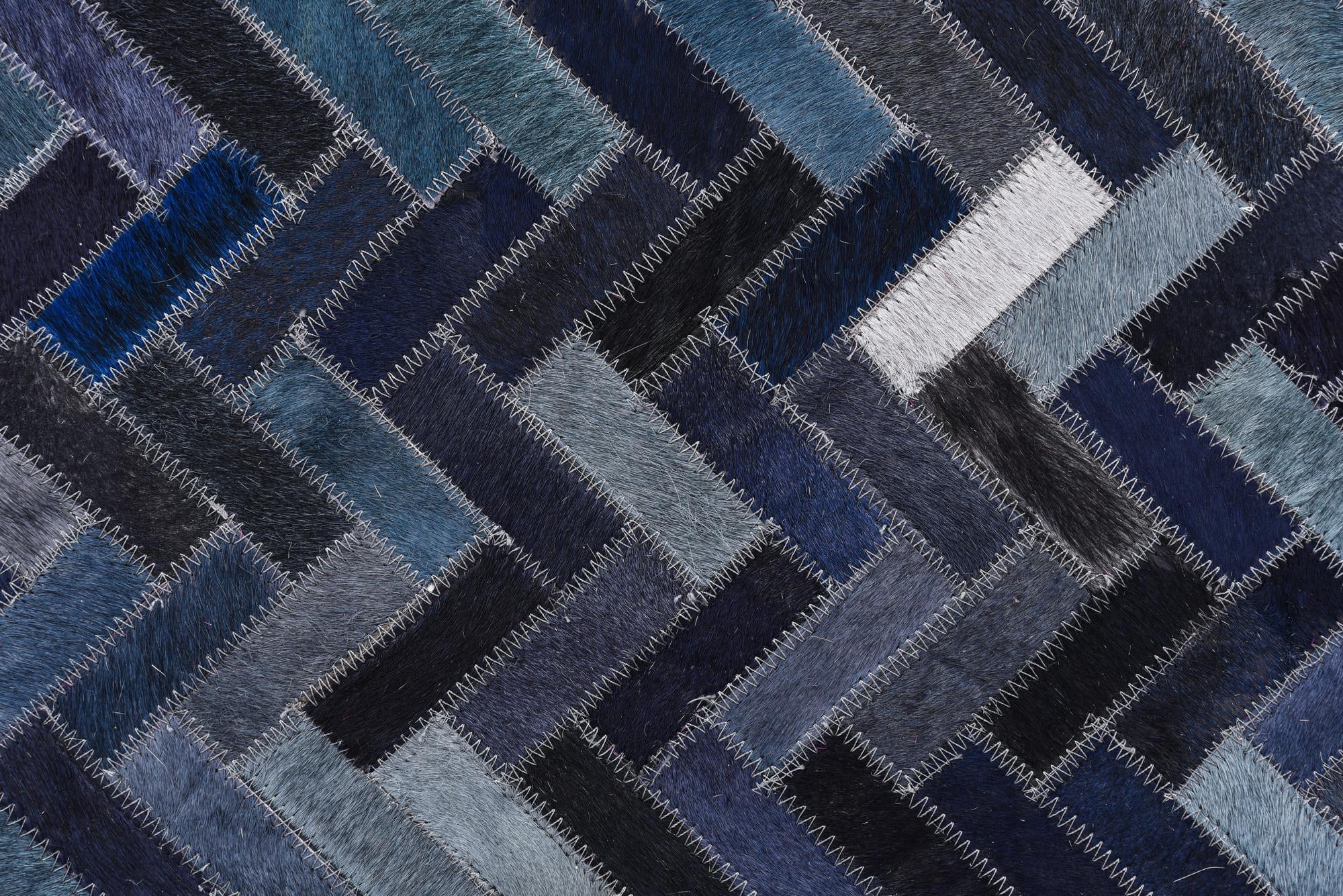 5' x 8' 3 Cowhide Rug