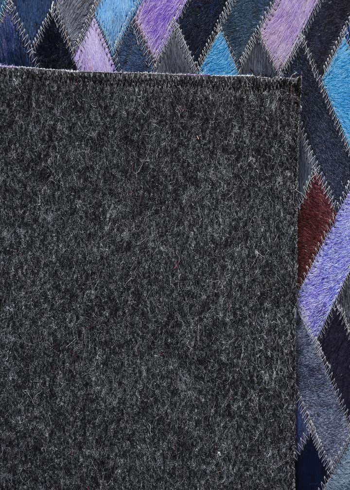 5' 1 x 8' Cowhide Rug