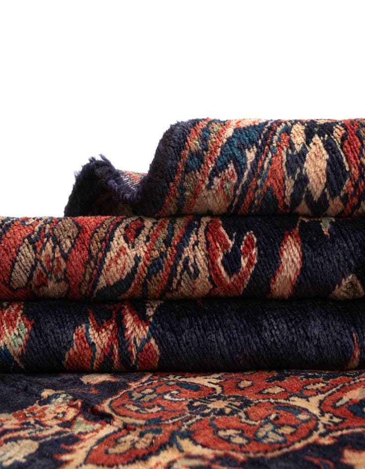 Detail image of 6' 10 x 9' 8 Darjazin Wool Rug