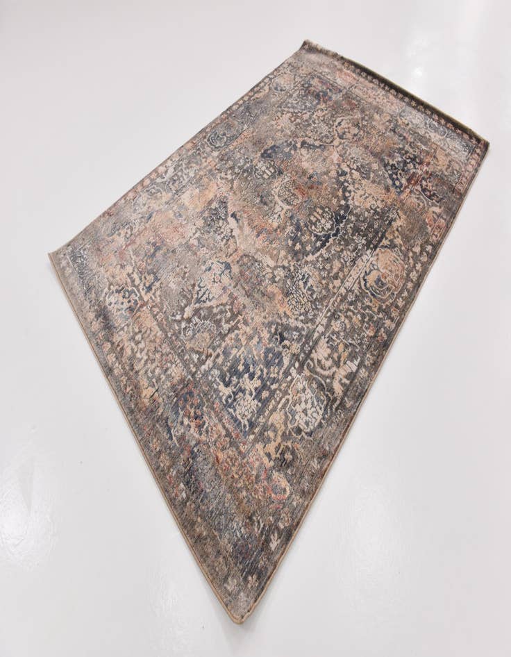 Detail image of 5' x 7' 7 Eden Rug