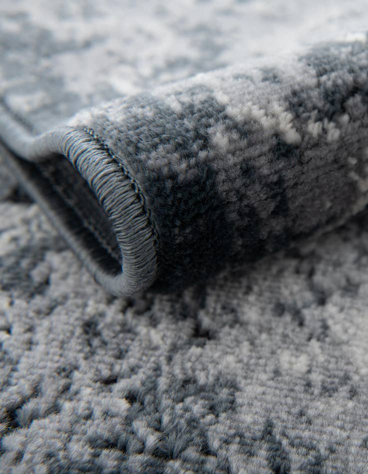 Detail image of 6' x 9' Eliza Rug