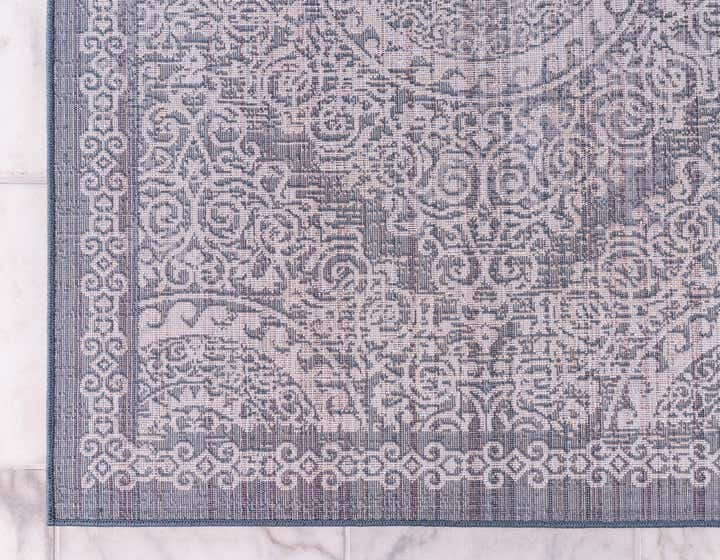 7' 10 x 11' Estate Rug