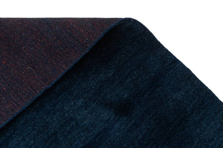 Detail image of 4' x 6' 2 Gabbeh Shouli Rug