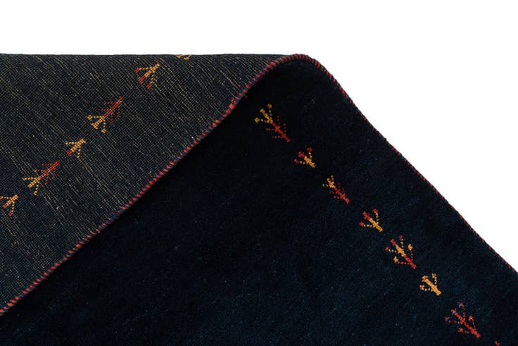 Detail image of 4' 11 x 6' 8 Gabbeh Shouli Rug