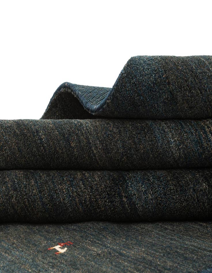 Detail image of 5' x 6' 5 Gabbeh Shouli Rug