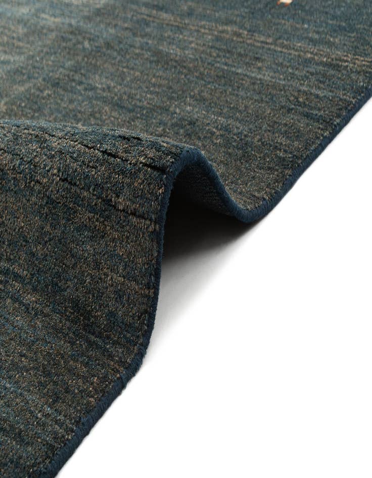 Detail image of 5' x 6' 5 Gabbeh Shouli Rug