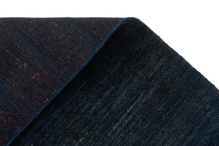 Detail image of 6' 11 x 9' 9 Gabbeh Shouli Rug