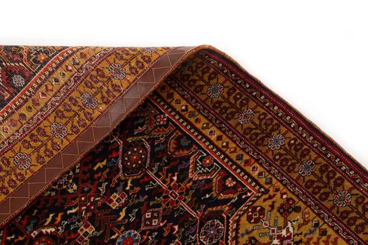 4' 10 x 6' 3 Ghashghai Rug