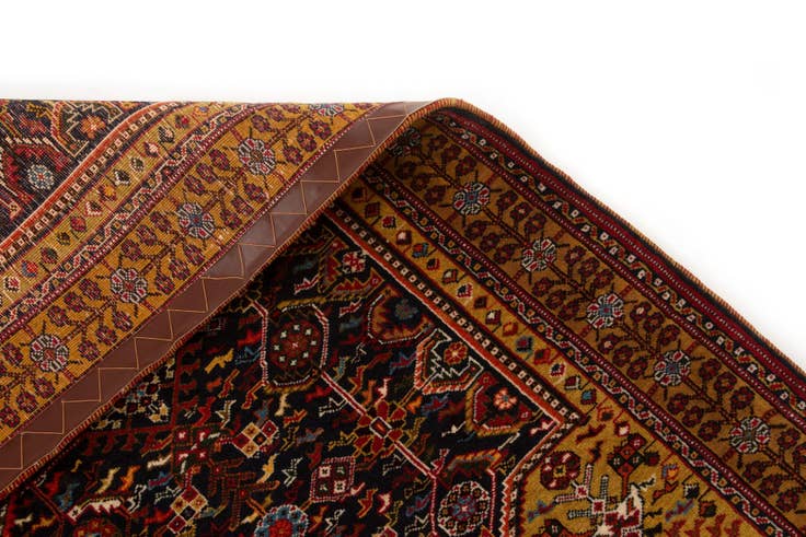 Detail image of 4' 10 x 6' 3 Ghashghai Rug