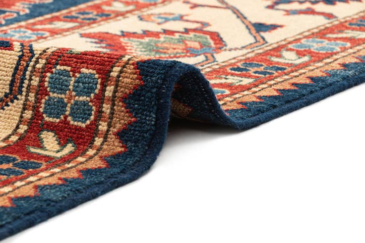 Detail image of 8' 8 x 12' Ghazni Diyar Rug