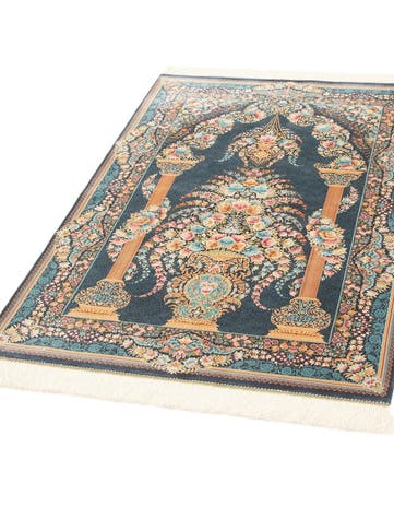 3' 2 x 4' 9 Ghom Design Rug