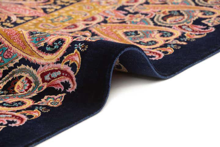 6' 7 x 9' 10 Ghom Design Rug