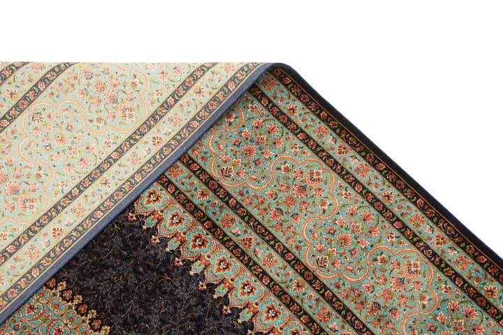 6' 6 x 9' 9 Ghom Design Rug