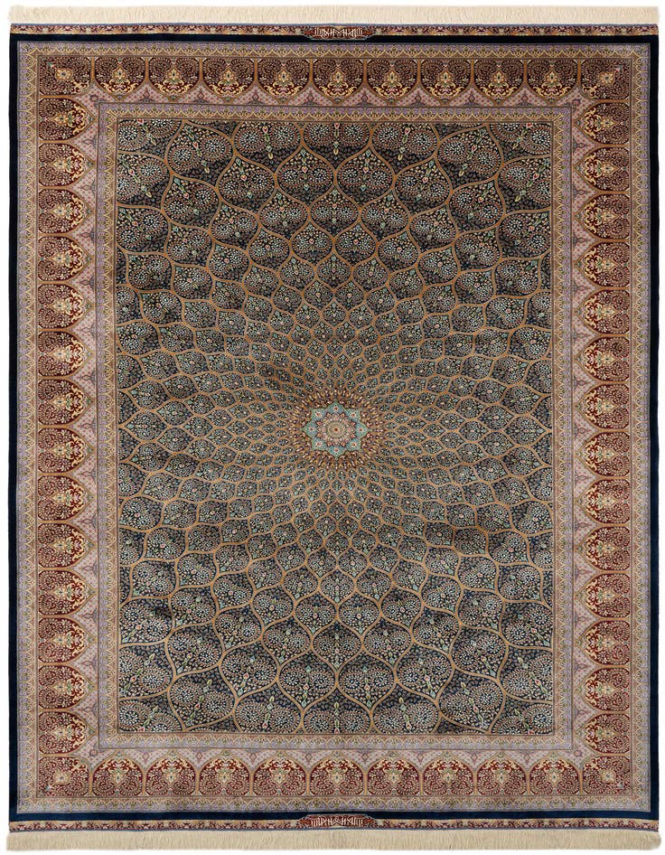 Detail image of 6' 6 x 9' 7 Ghom Design Rug