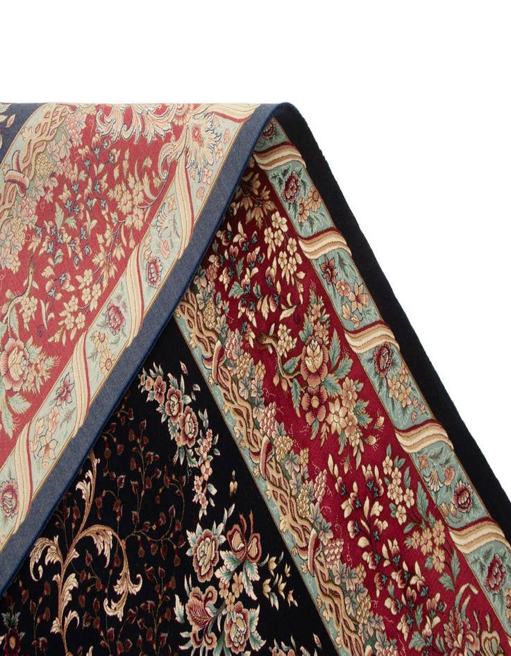 Detail image of 6' 6 x 9' 7 Ghom Design Rug