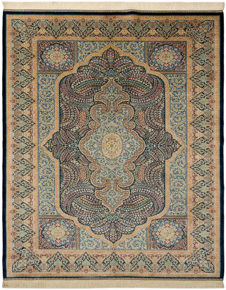 Detail image of 6' 6 x 9' 6 Ghom Design Rug