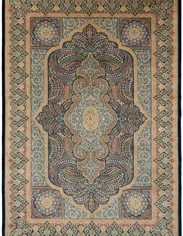 6' 6 x 9' 6 Ghom Design Rug