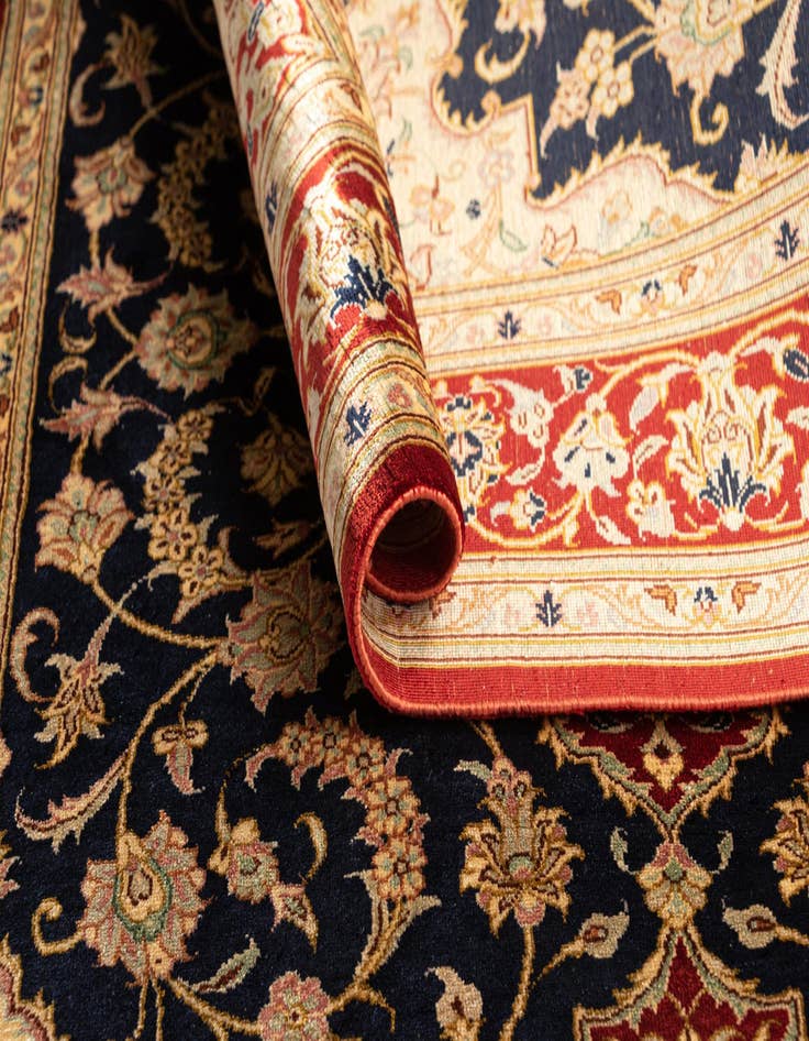 Detail image of 2' 7 x 4' Ghom Silk Rug