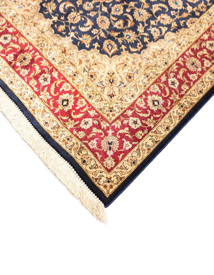 Detail image of 2' 7 x 4' Ghom Silk Rug