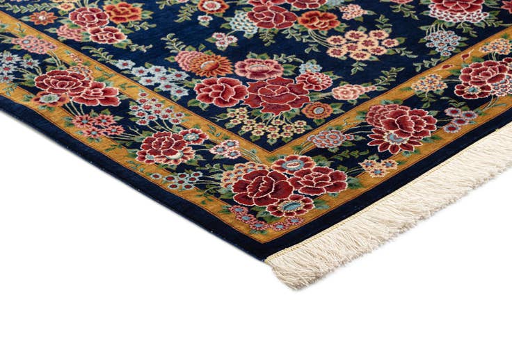 Detail image of 3' 3 x 5' 1 Ghom Silk Rug