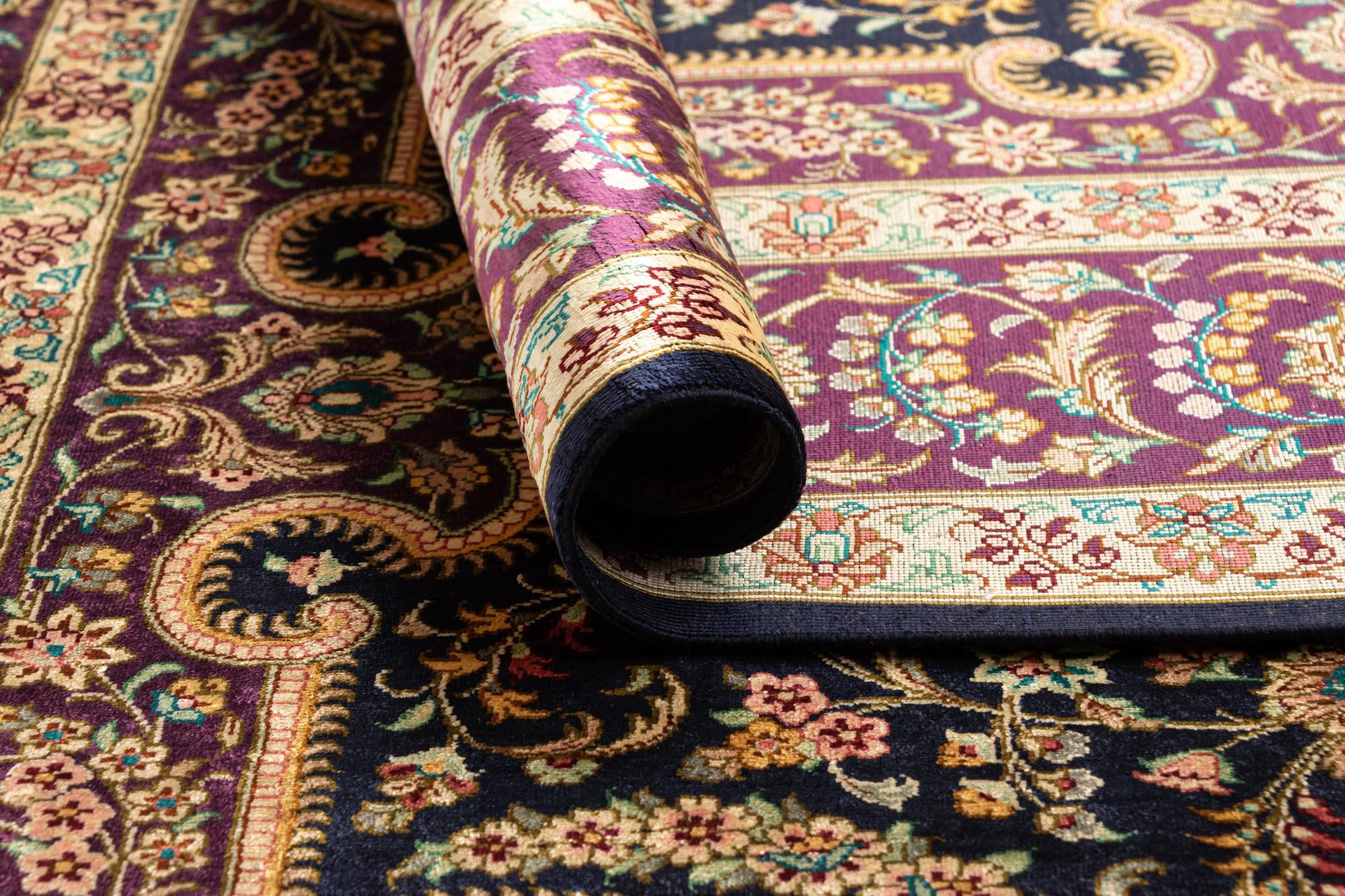 4' 4 x 6' 6 Ghom Silk Rug