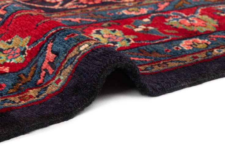 Detail image of 7' 3 x 9' 11 Hamedan Wool Rug