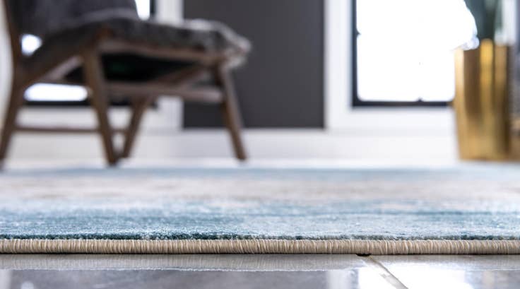 Detail image of 5' x 8' Illusion Rug