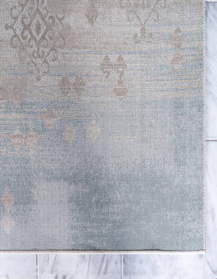 Detail image of 5' x 8' Illusion Rug