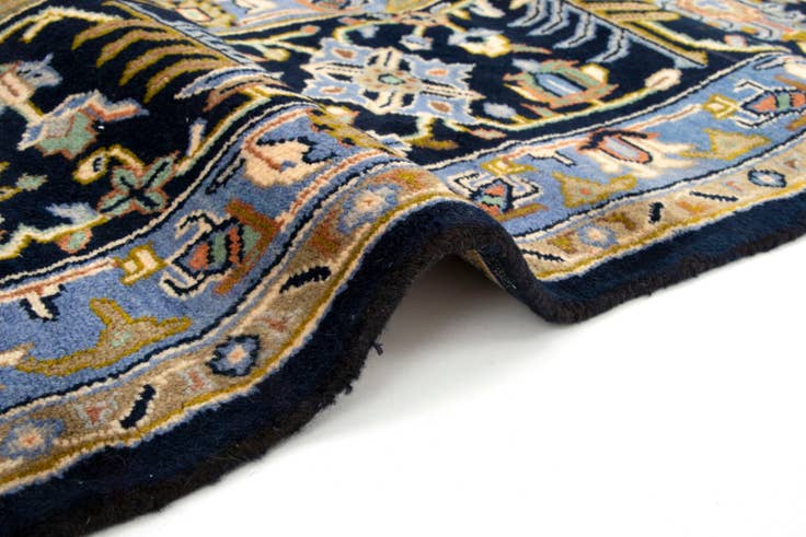 Detail image of 9' 8 x 13' 2 Isfahan Wool Rug