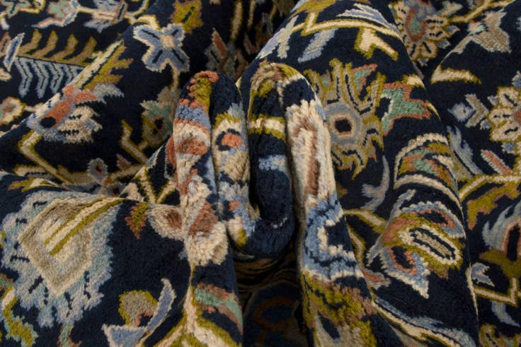 Detail image of 9' 8 x 13' 2 Isfahan Wool Rug