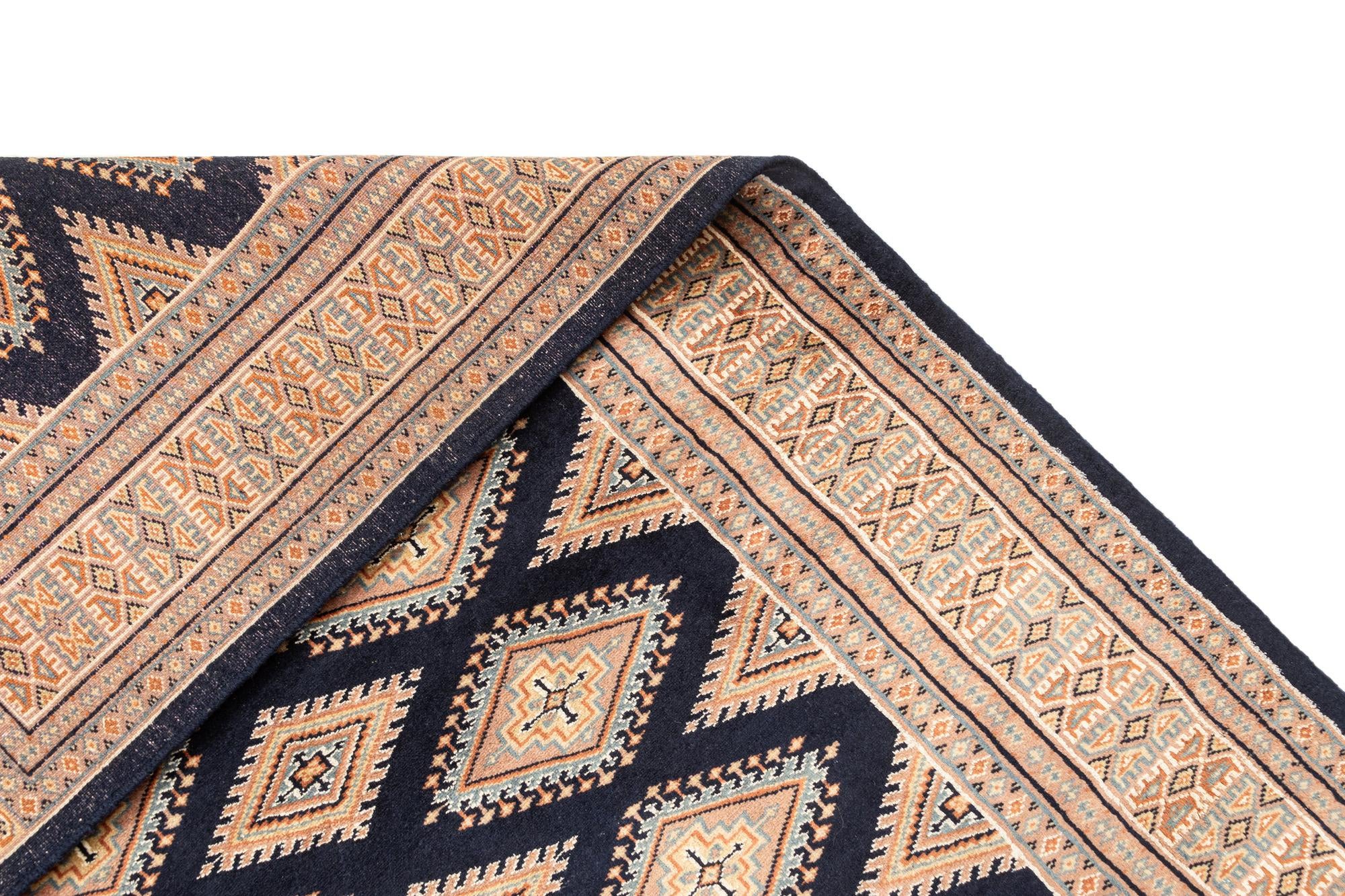 4' 8 x 6' 9 Karachi Royal Rug