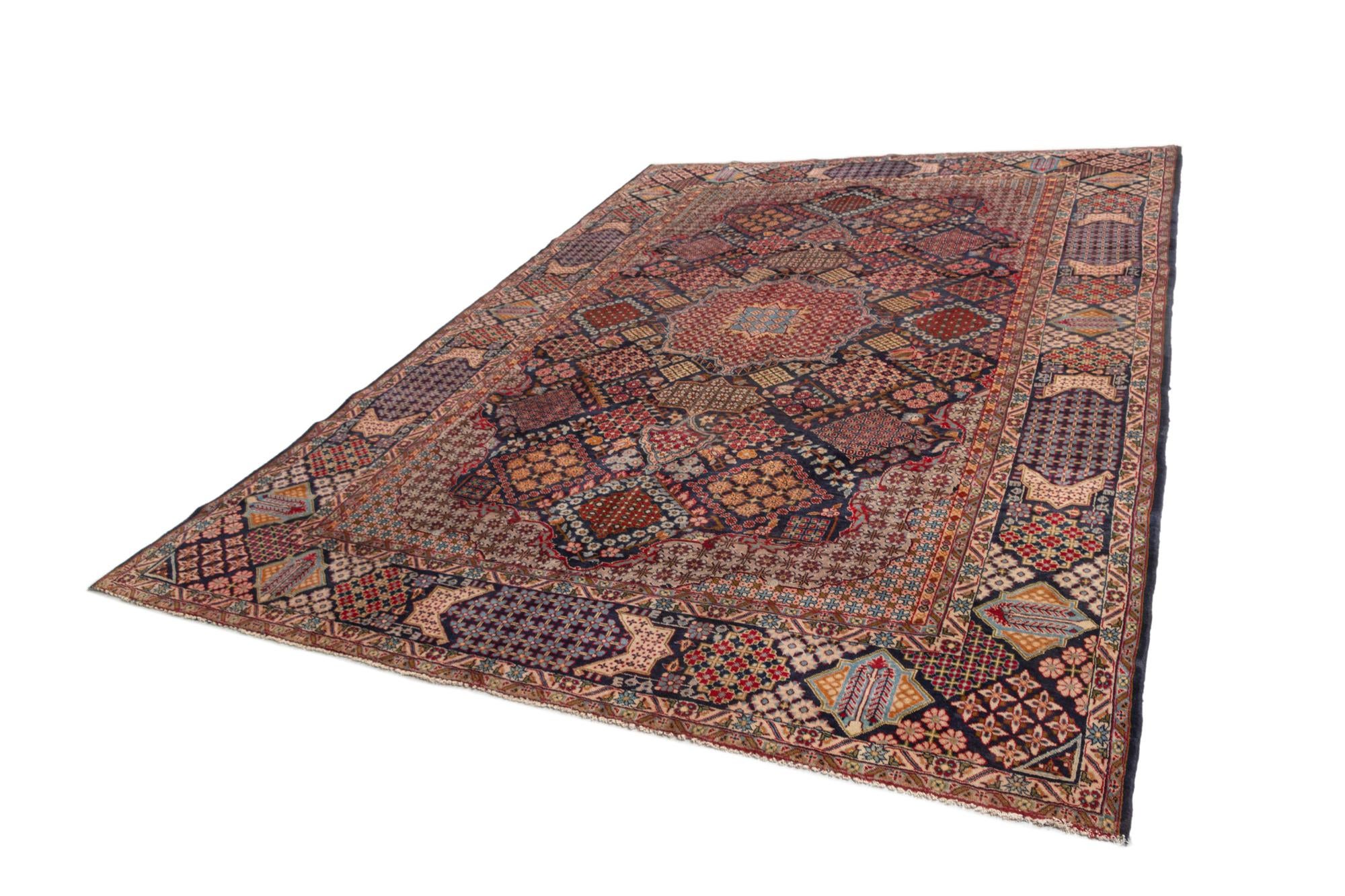 9' 6 x 13' 1 Kashan Wool Rug